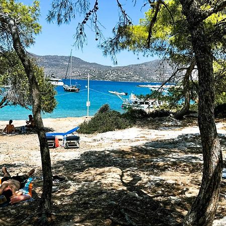 Appartement Vue Sur Mer Soul Family, Egine Aegina Exterior photo