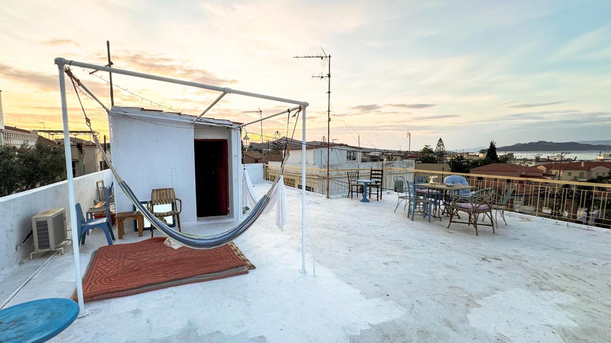 Appartement Vue Sur Mer Soul Family, Egine Aegina Exterior photo