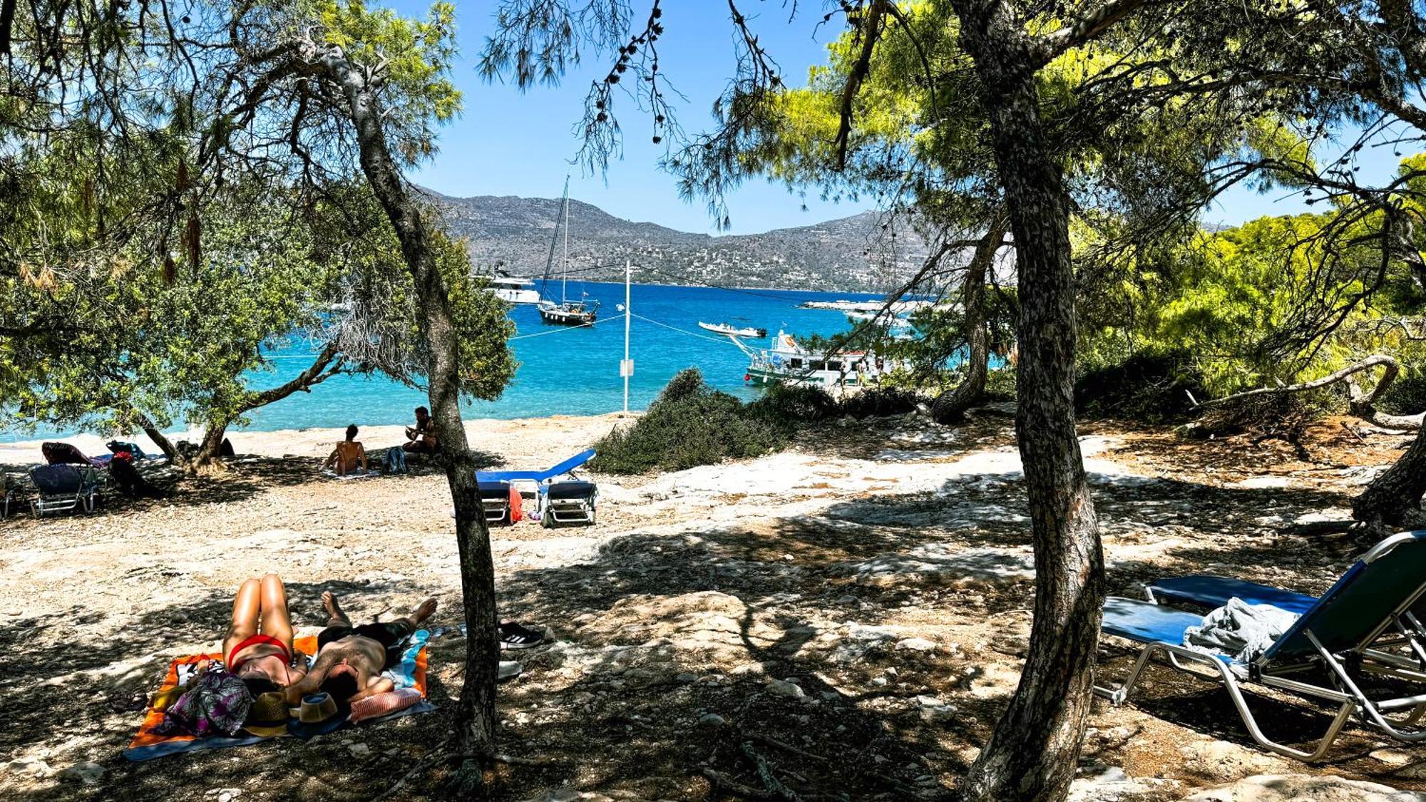 Appartement Vue Sur Mer Soul Family, Egine Aegina Exterior photo