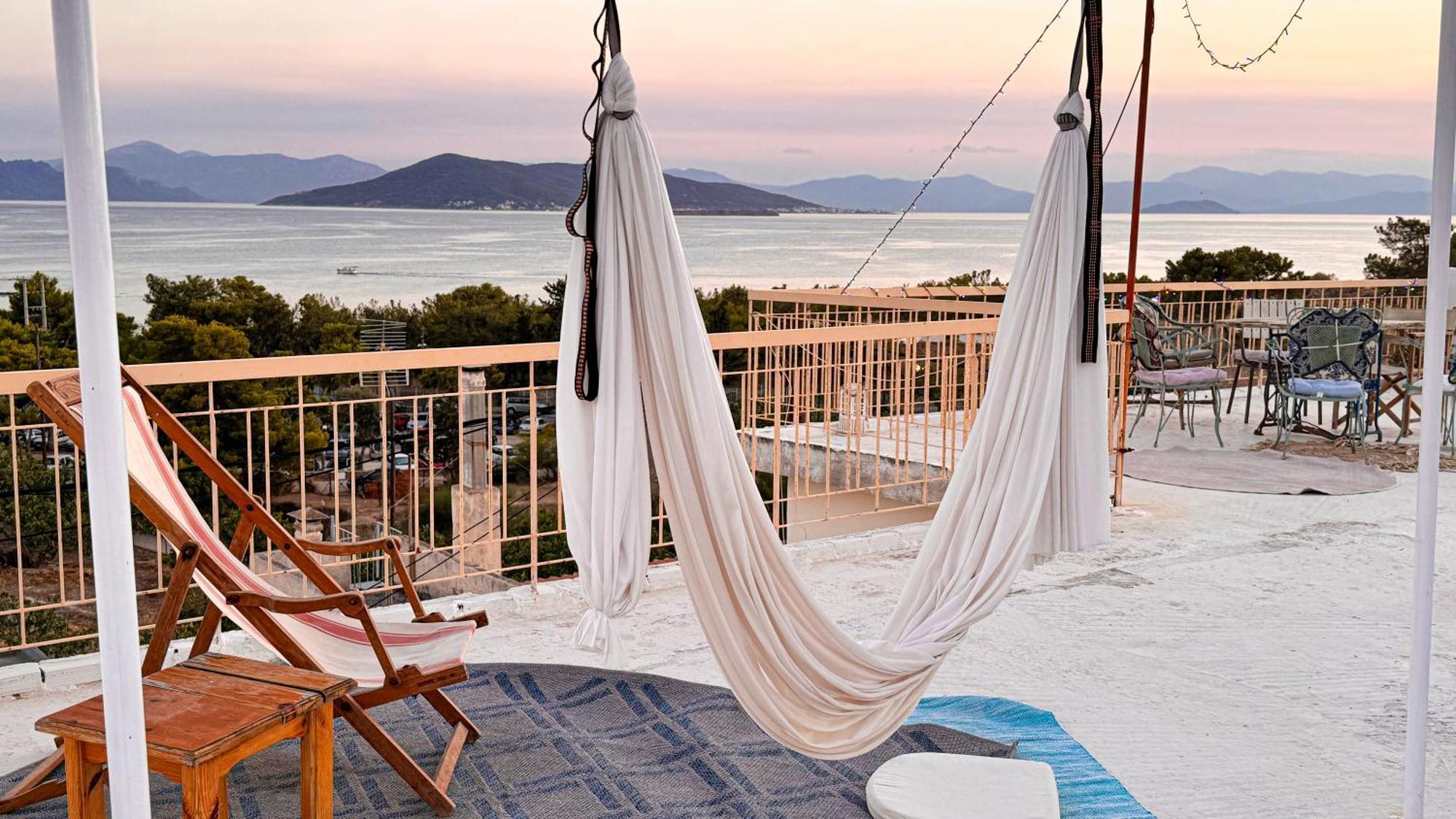 Appartement Vue Sur Mer Soul Family, Egine Aegina Exterior photo