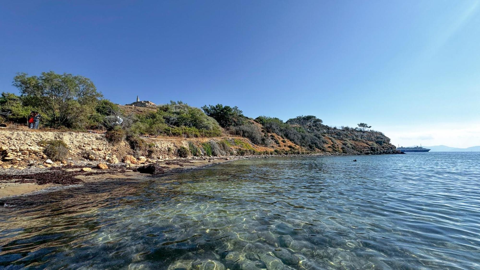 Appartement Vue Sur Mer Soul Family, Egine Aegina Exterior photo